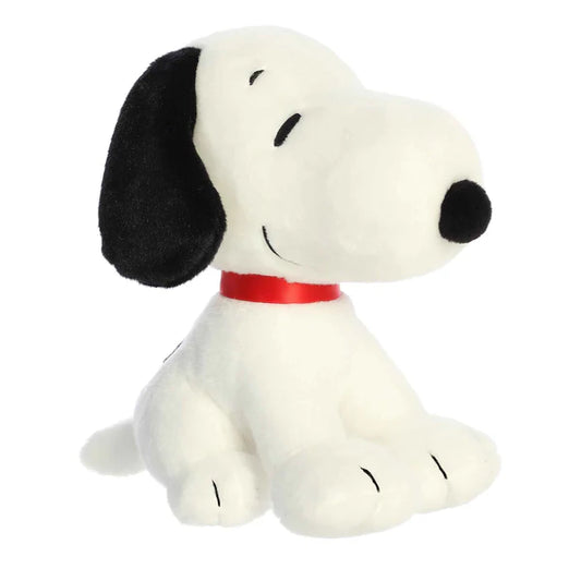 SNOOPY SENTADO